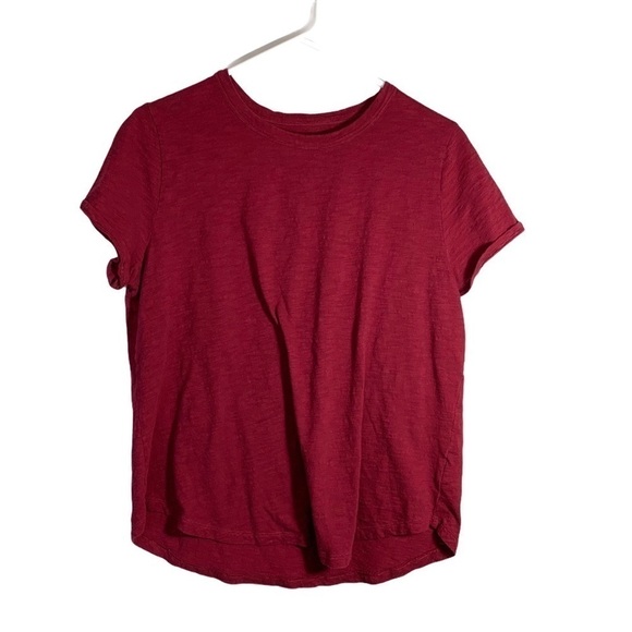 Old Navy Wear Every-wear Short Sleeve T-Shirt in Golly Gee Garnet Large - Picture 2 of 14